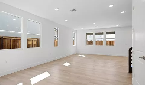 Living - 758 E Lorca St, Mountain House, CA 95391 photo 3 of 8
