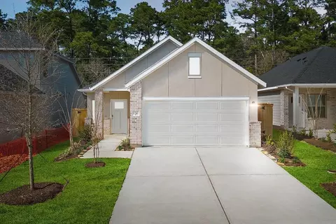 Exterior - 12048 Moonlight Path Dr, Conroe, TX 77304 photo 6 of 12