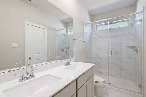 Bath - 12048 Moonlight Path Dr, Conroe, TX 77304 photo 2 of 4