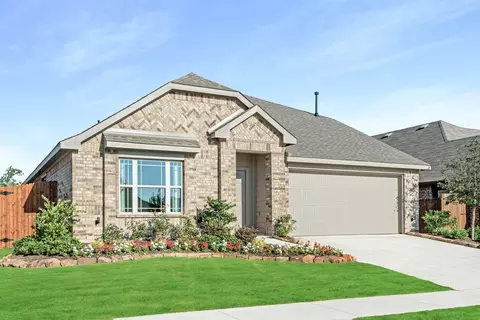 Exterior - 112 Sweetwater Dr, Commerce, TX 75428 photo 6 of 6