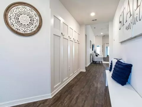 Entry Way - 754 SW 77th Cir, Ocala, FL 34474 photo 1 of 2