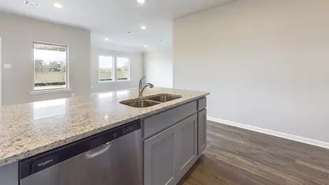 Kitchen - 114 Esson Dr, Maurice, LA 70555 photo 4 of 7