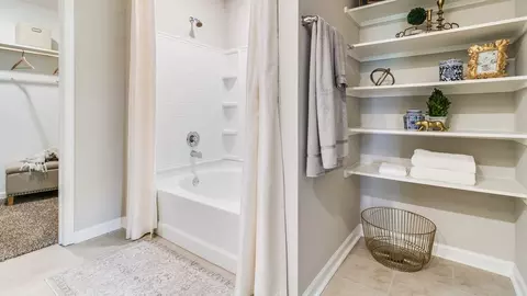 Bath - 114 Esson Dr, Maurice, LA 70555 photo 5 of 6
