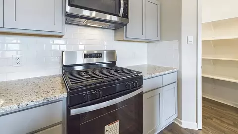 Kitchen - 114 Esson Dr, Maurice, LA 70555 photo 3 of 7