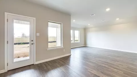 Living - 114 Esson Dr, Maurice, LA 70555 photo 3 of 6