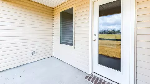 Exterior - 114 Esson Dr, Maurice, LA 70555 photo 2 of 4