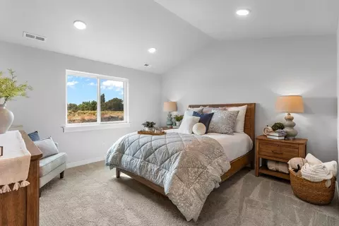 Bedroom - 2061 Sumac Ave, Middleton, ID 83644 photo 1 of 6