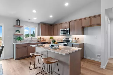 Kitchen - 2061 Sumac Ave, Middleton, ID 83644 photo 1 of 3