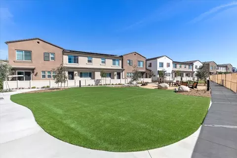 Exterior - 9128 Teralina Cir, Riverside, CA 92503 photo 4 of 6