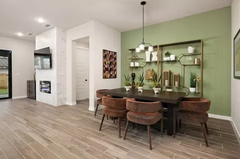 Dining - 2012 Hydrangea St, Weslaco, TX 78599 photo 1 of 4