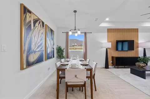 Dining - 2012 Hydrangea St, Weslaco, TX 78599 photo 4 of 4