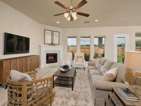 Living - 228 Star Rush Trl, Georgetown, TX 78633 photo 2 of 3