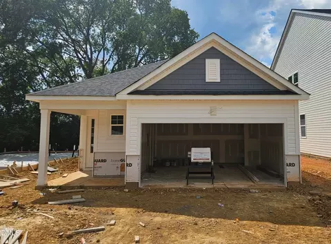110 Baldwin St, Lillington, NC 27546