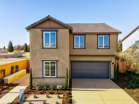 2878 E Veleta Dr, Fresno, CA 93730