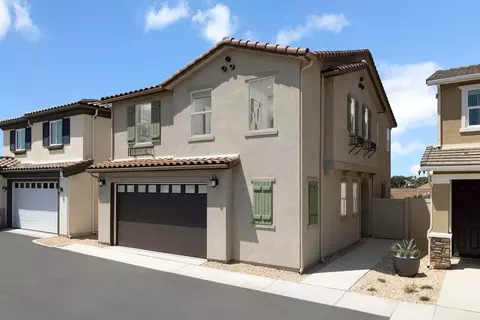 14792 Leafy Ln, Fontana, CA 92337