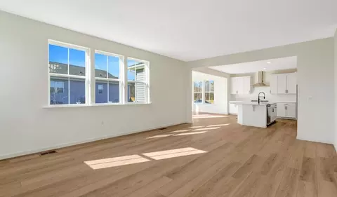 Living - 1925 Sunset Ln, Culpeper, VA 22701 photo 3 of 3