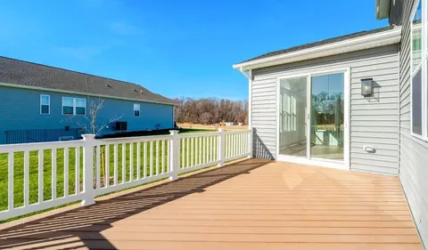 Exterior - 1925 Sunset Ln, Culpeper, VA 22701 photo 6 of 11