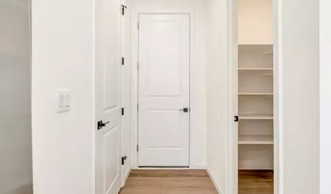 Entry Way - 1925 Sunset Ln, Culpeper, VA 22701 photo 3 of 9