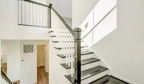 Entry Way - 1925 Sunset Ln, Culpeper, VA 22701 photo 4 of 9