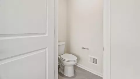 Entry Way - 813 Foundry St, Frederick, MD 21701 photo 8 of 10