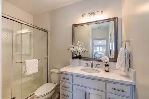Bath - 1308 Bear Creek Dr, Rocklin, CA 95765 photo 3 of 12