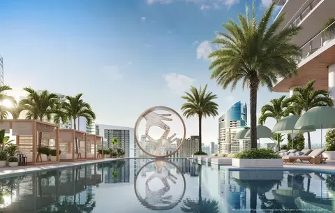 Exterior - 175 NE 10 St, Miami, FL 33132 photo 6 of 9