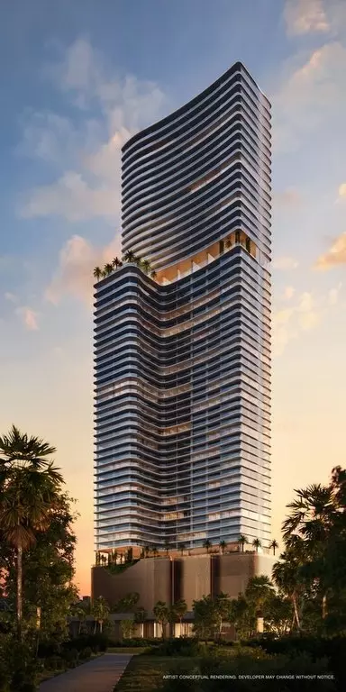 Exterior - 175 NE 10 St, Miami, FL 33132 photo 3 of 9