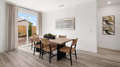 Dining - 3943 W Babcock Ave, Visalia, CA 93291 photo 1 of 1