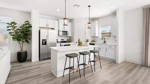 Kitchen - 3943 W Babcock Ave, Visalia, CA 93291 photo 2 of 3