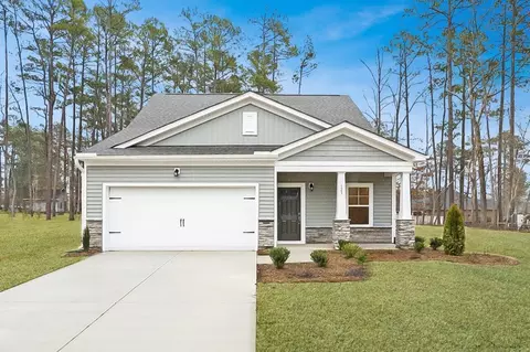 60 Oak Meadow Ln, Angier, NC 27501
