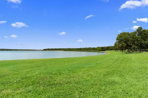 View/Area - 7304 Poplar Dr, Argyle, TX 76226 photo 8 of 13