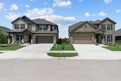 Exterior - 7304 Poplar Dr, Argyle, TX 76226 photo 3 of 9