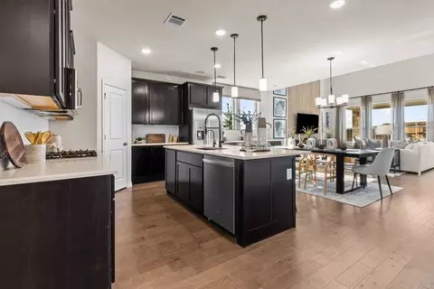 Kitchen - 7304 Poplar Dr, Argyle, TX 76226 photo 4 of 4