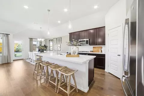 Kitchen - 7304 Poplar Dr, Argyle, TX 76226 photo 1 of 4