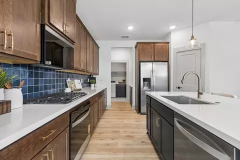 Kitchen - 3985 Olin Way, Celina, TX 75009 photo 6 of 7