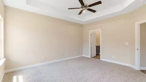 Bedroom - 719 Eagle Cv, Wetumpka, AL 36093 photo 7 of 15