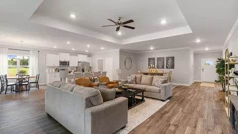 Entry Way - 719 Eagle Cv, Wetumpka, AL 36093 photo 1 of 5