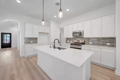 10346 Navarro Path, Montgomery, TX 77316