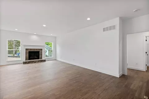 Living - 986 Grandview Ln, Pacific, MO 63069 photo 18 of 18