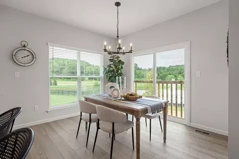 Dining - 986 Grandview Ln, Pacific, MO 63069 photo 1 of 4
