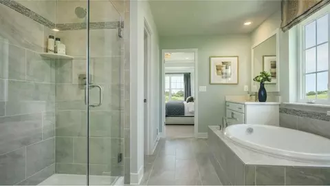 Bath - 17055 Gathering St, Boyds, MD 20841 photo 5 of 9