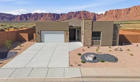 744 W Desert Dove Ln, Ivins, UT 84738