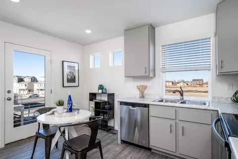Kitchen - 21880 E 46th Pl, Aurora, CO 80019 photo 3 of 3