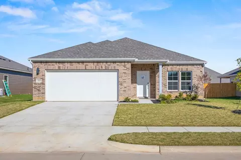 1021 Park Oak Ln, Crowley, TX 76036