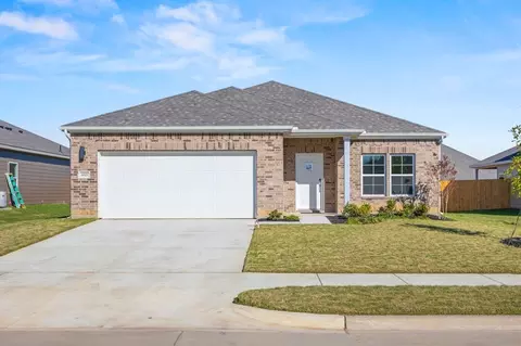 1021 Park Oak Ln, Crowley, TX 76036