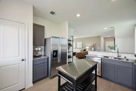 Kitchen - 105 The Duke Dr, Jarrell, TX 76537 photo 3 of 5