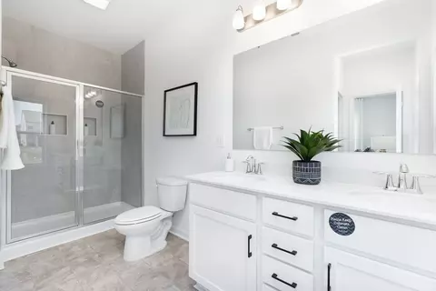 Bath - 4612 Monterrico Dr, Lancaster, SC 29720 photo 5 of 6