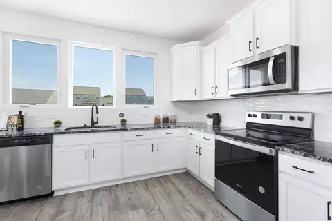 Kitchen - 4612 Monterrico Dr, Lancaster, SC 29720 photo 3 of 4