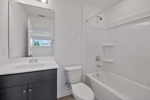 Bath - 24 Goldcrest Way, Saint Augustine, FL 32092 photo 4 of 8