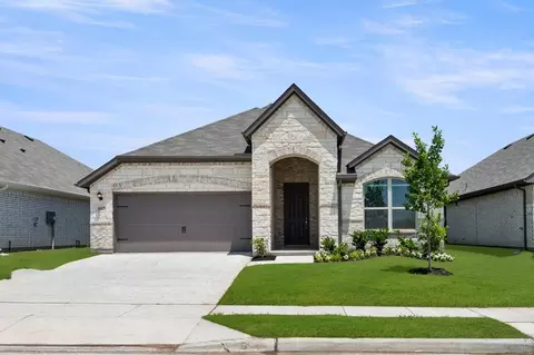 120 Whistling Duck Dr, Balch Springs, TX 75181